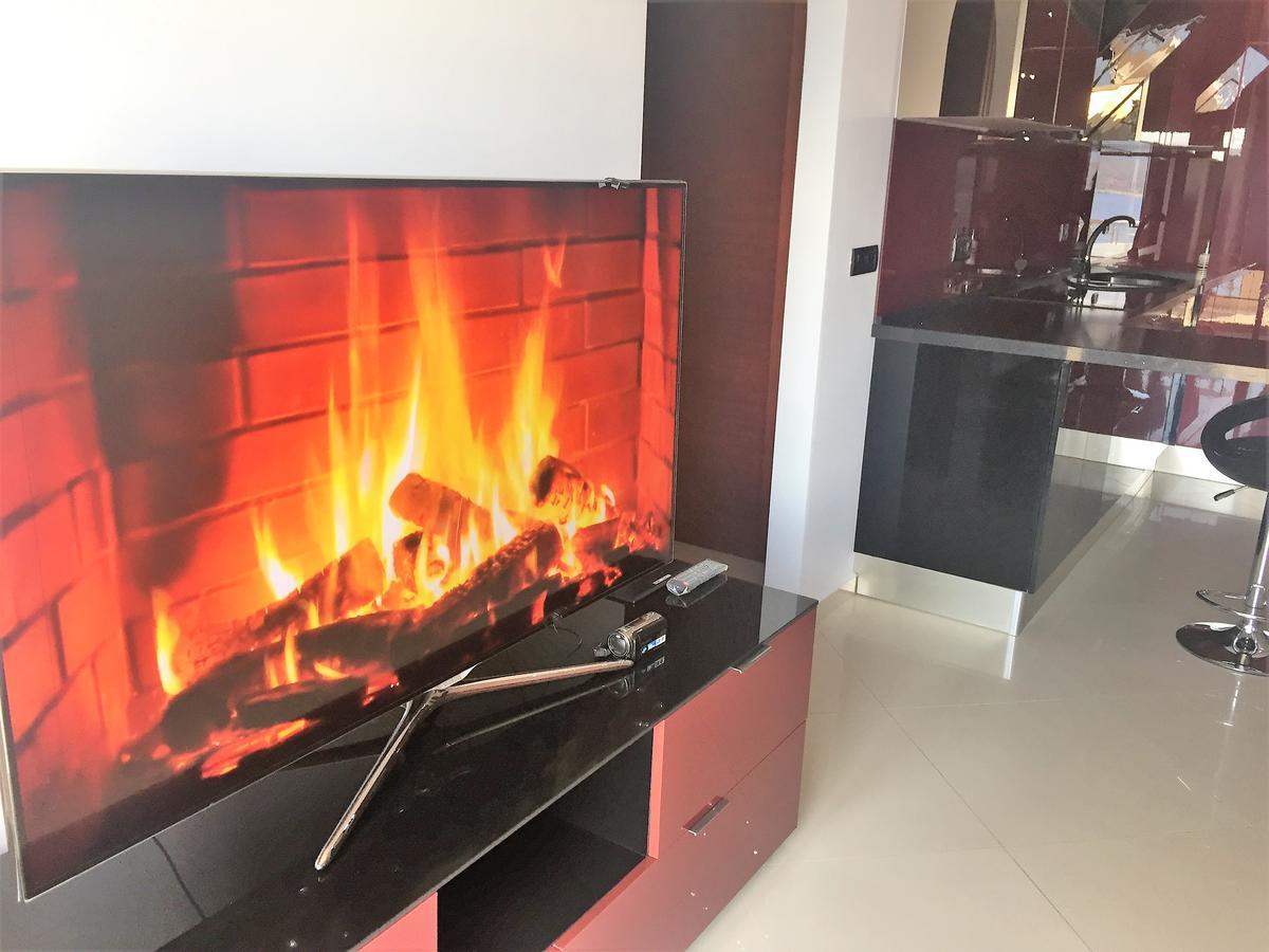 Royal King And Queen Apartment For Luxury Life ساراندا المظهر الخارجي الصورة