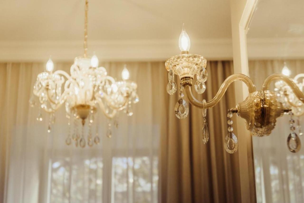 Royal King And Queen Apartment For Luxury Life ساراندا المظهر الخارجي الصورة